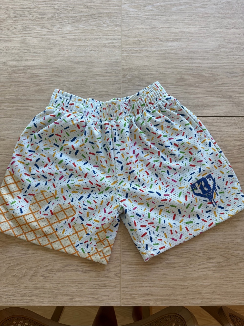 Baseball Lifestyle 101 White w/Rainbow-Shorts